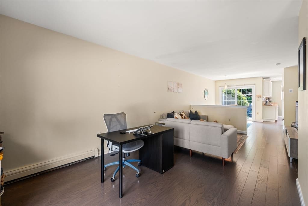 Condominium at 8 Turning Mill Lane # 8, Quincy MA 02169, Quincy, photo 13 of 33