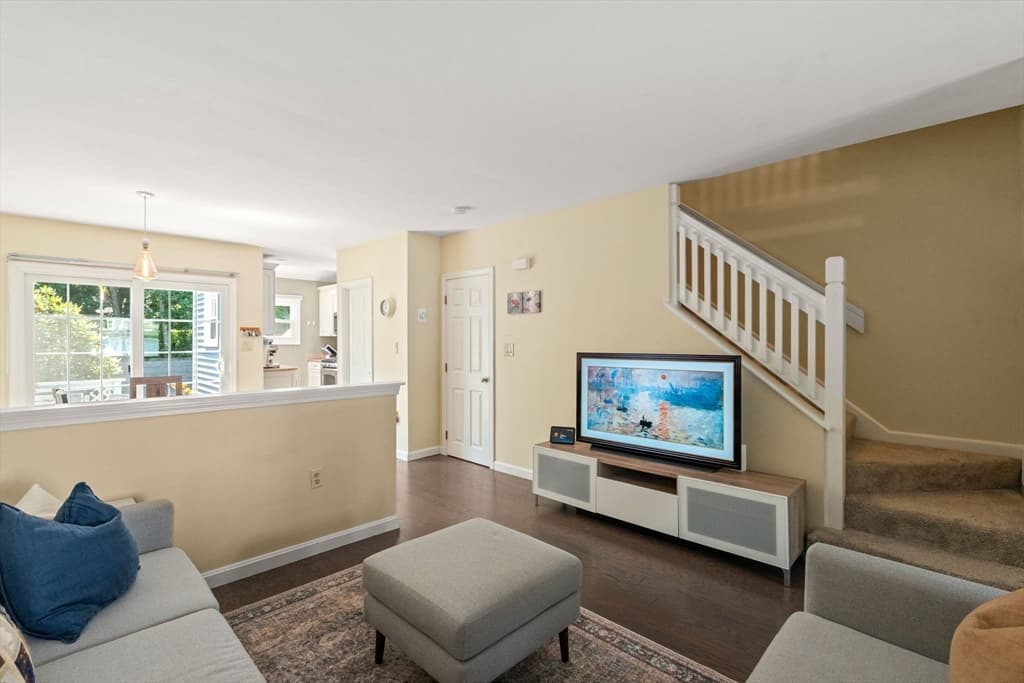 Condominium at 8 Turning Mill Lane # 8, Quincy MA 02169, Quincy, photo 14 of 33