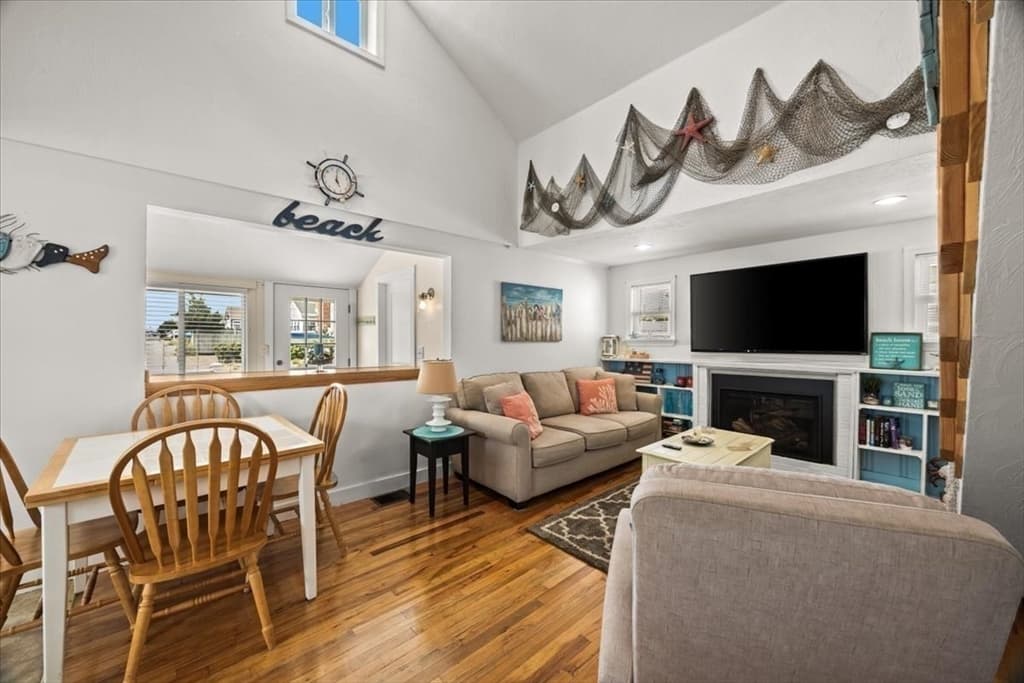 Single Family Residence at 14 Alden St, Scituate MA 02066, Scituate, photo 12 of 22