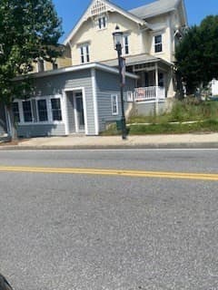 107 Church St # 1, Northbridge MA 01588