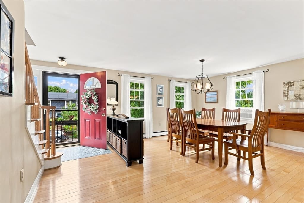 Single Family Residence at 123 Eastman Avenue, Swampscott MA 01907, Swampscott, photo 7 of 39