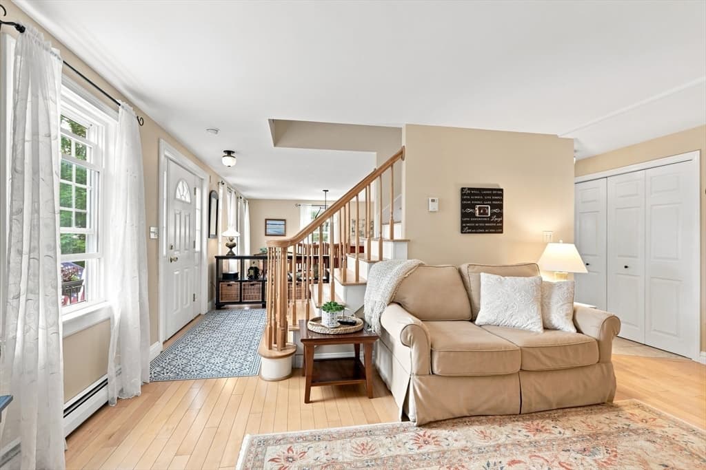 Single Family Residence at 123 Eastman Avenue, Swampscott MA 01907, Swampscott, photo 8 of 39