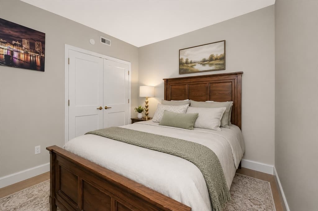 Condominium at 100 Lovejoy Wharf # 5L, Boston MA 02114, Boston, photo 12 of 21