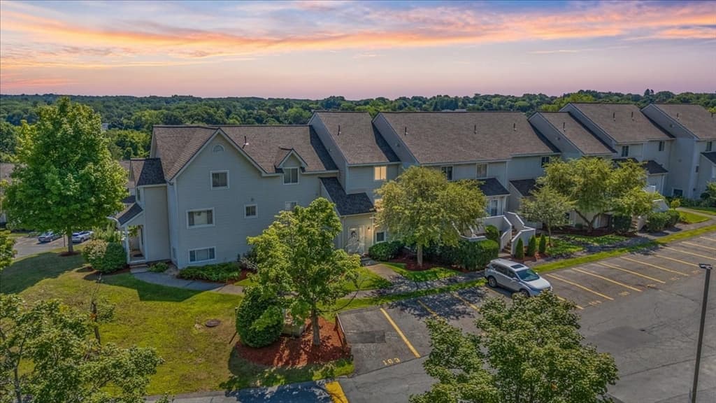 100 Merrimack Ave # 77, Dracut MA 01826
