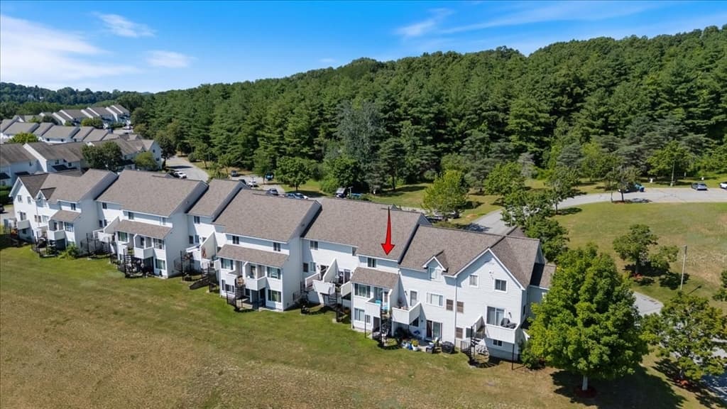Condominium at 100 Merrimack Ave # 77, Dracut MA 01826, Dracut, photo 25 of 27