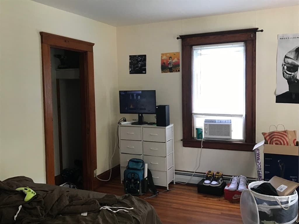 Single Family Residence at 48 Railroad St, Amherst MA 01002, Amherst, photo 12 of 36