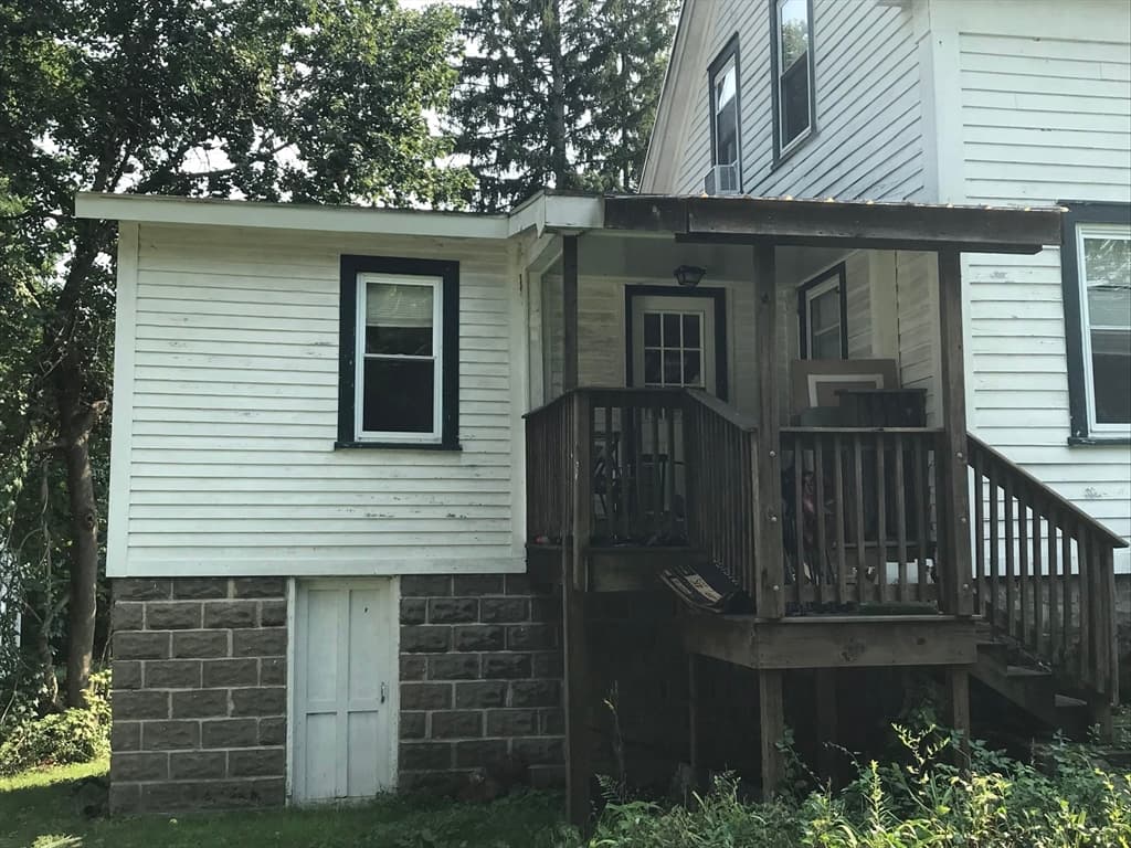 Single Family Residence at 48 Railroad St, Amherst MA 01002, Amherst, photo 4 of 36