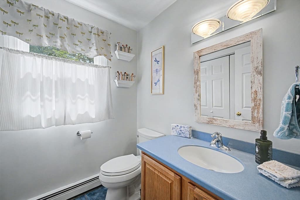 Single Family Residence at 8 Vincent Rd, Mendon MA 01756, Mendon, photo 23 of 39