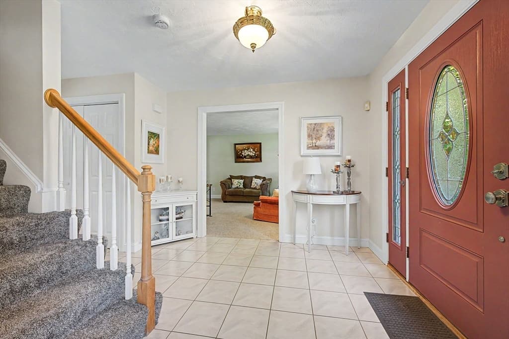 Single Family Residence at 8 Vincent Rd, Mendon MA 01756, Mendon, photo 24 of 39