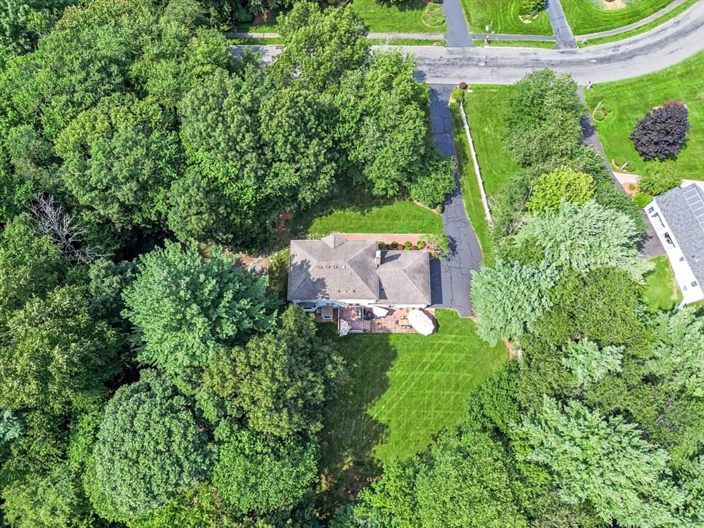 Single Family Residence at 8 Vincent Rd, Mendon MA 01756, Mendon, photo 38 of 39