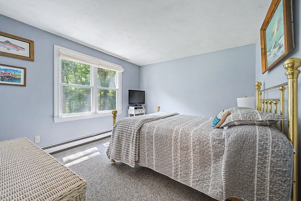 Single Family Residence at 8 Vincent Rd, Mendon MA 01756, Mendon, photo 29 of 39