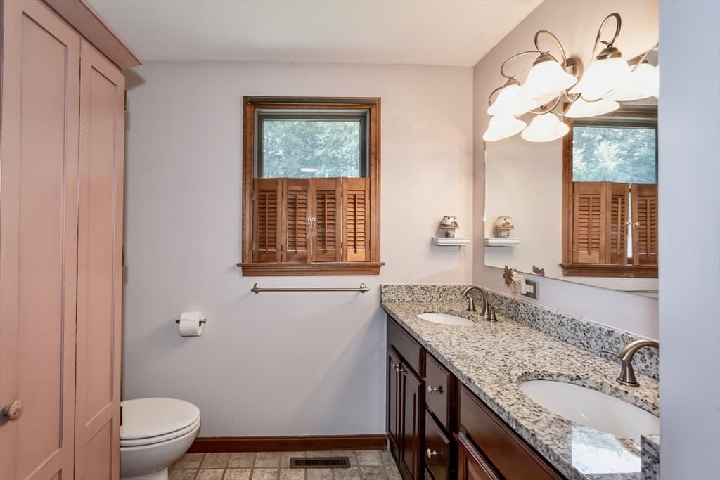 Condominium at 419 Southwick Road # B7, Westfield MA 01085, Westfield, photo 23 of 38
