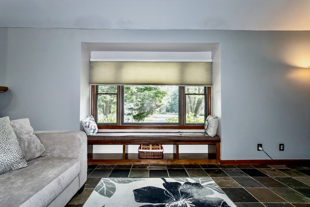 Condominium at 419 Southwick Road # B7, Westfield MA 01085, Westfield, photo 7 of 38