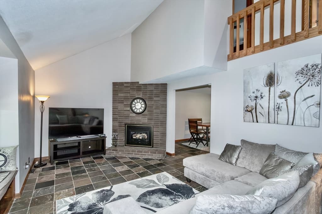 Condominium at 419 Southwick Road # B7, Westfield MA 01085, Westfield, photo 3 of 38