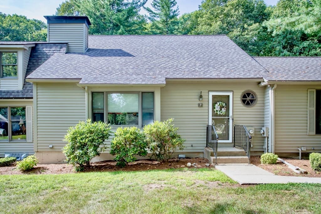 419 Southwick Road # B7, Westfield MA 01085