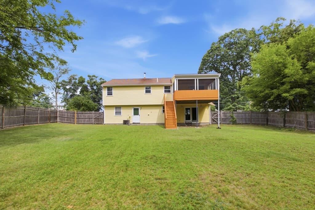 Single Family Residence at 55 Peach Orchard Rd, Burlington MA 01803, Burlington, photo 38 of 41
