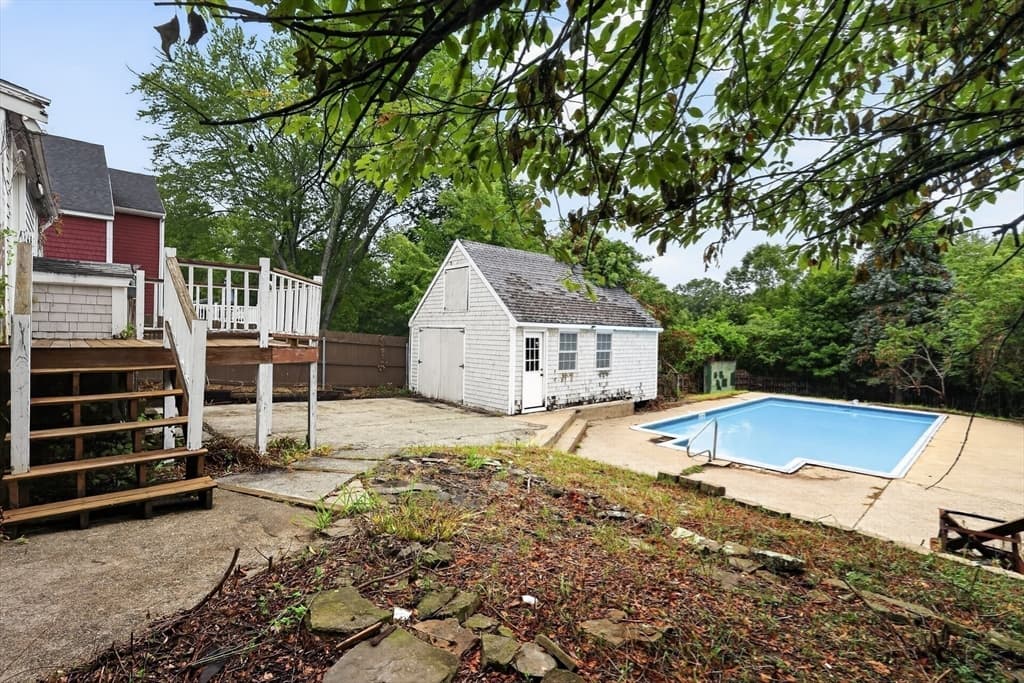 Single Family Residence at 15 Hillside Ave, Middleboro MA 02346, Middleboro, photo 30 of 34
