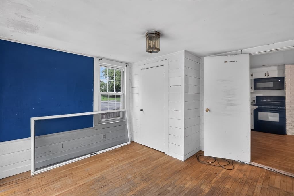 Single Family Residence at 15 Hillside Ave, Middleboro MA 02346, Middleboro, photo 25 of 34