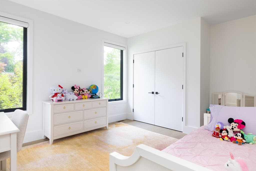 Single Family Residence at 221 Gardner Rd, Brookline MA 02445, Brookline, photo 16 of 20