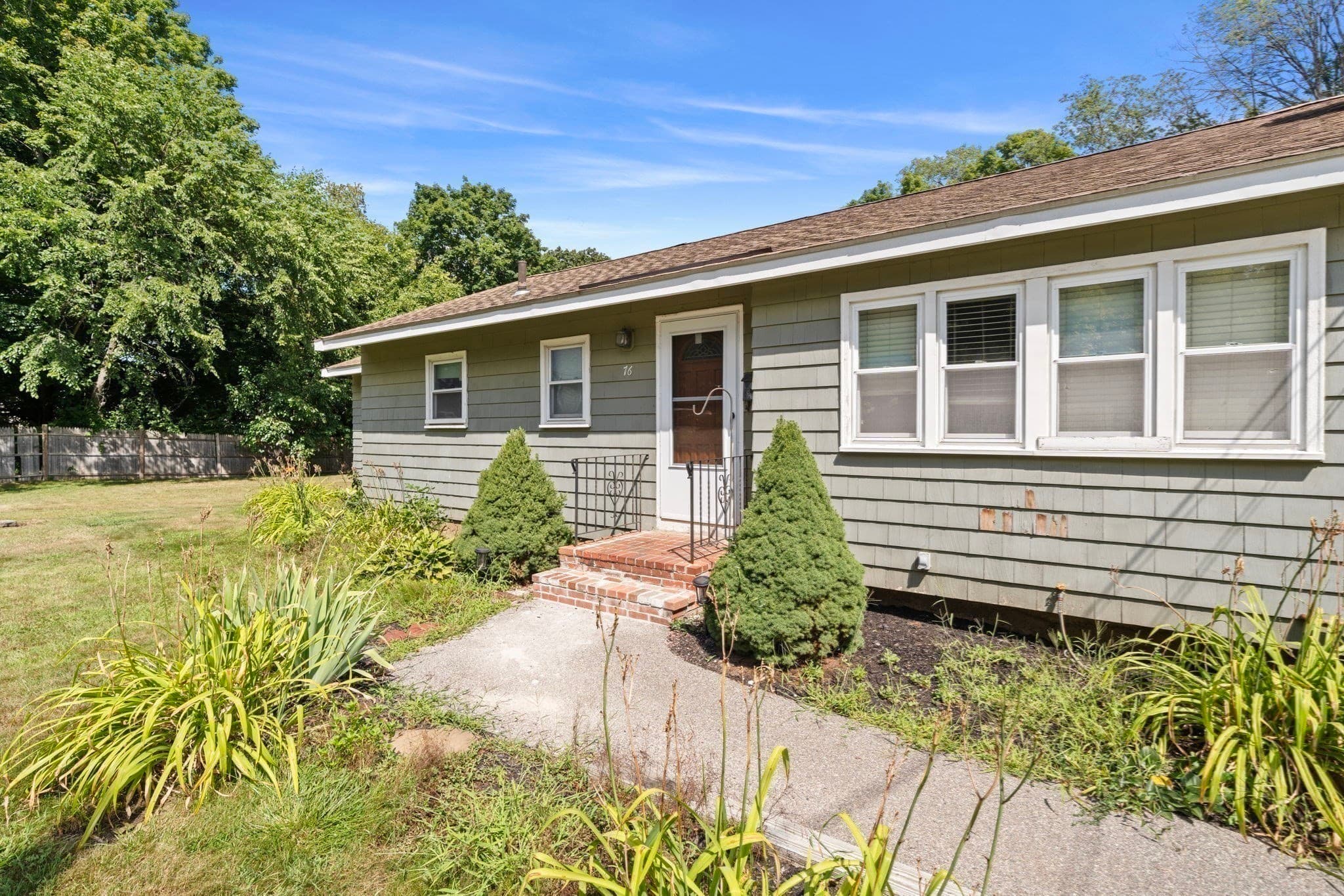 Single Family Residence at 76 Central St, Georgetown MA 01833, Georgetown, photo 24 of 39