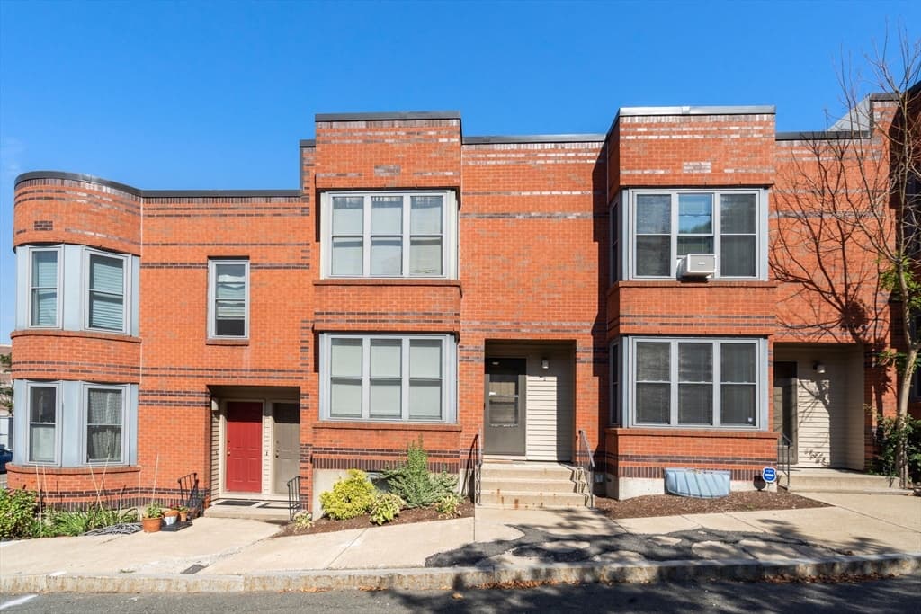 2 Eugene Circle # 24, Boston MA 02130