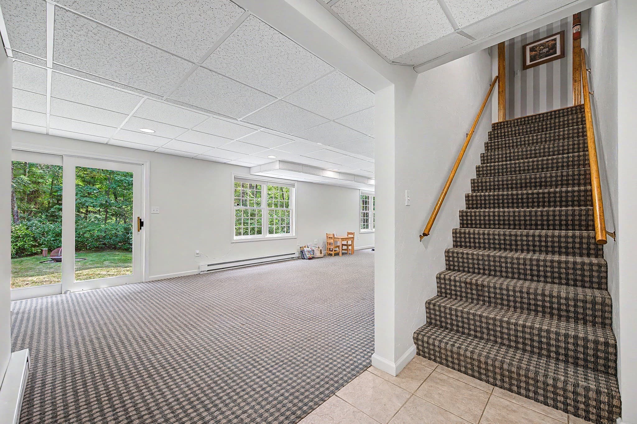 Single Family Residence at 8 Erika Dr, Hopkinton MA 01748, Hopkinton, photo 28 of 41