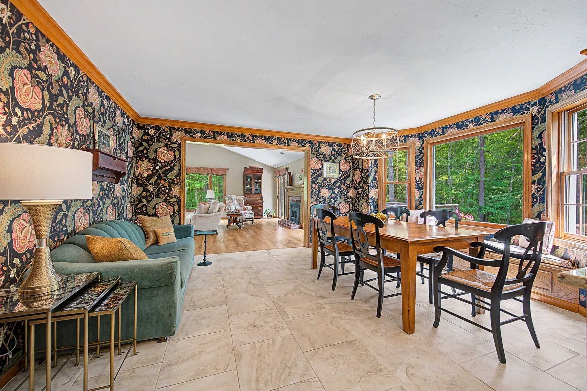 Single Family Residence at 8 Erika Dr, Hopkinton MA 01748, Hopkinton, photo 9 of 41