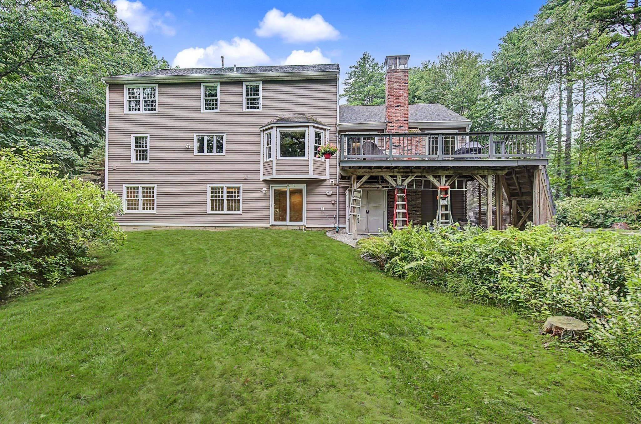 Single Family Residence at 8 Erika Dr, Hopkinton MA 01748, Hopkinton, photo 37 of 41