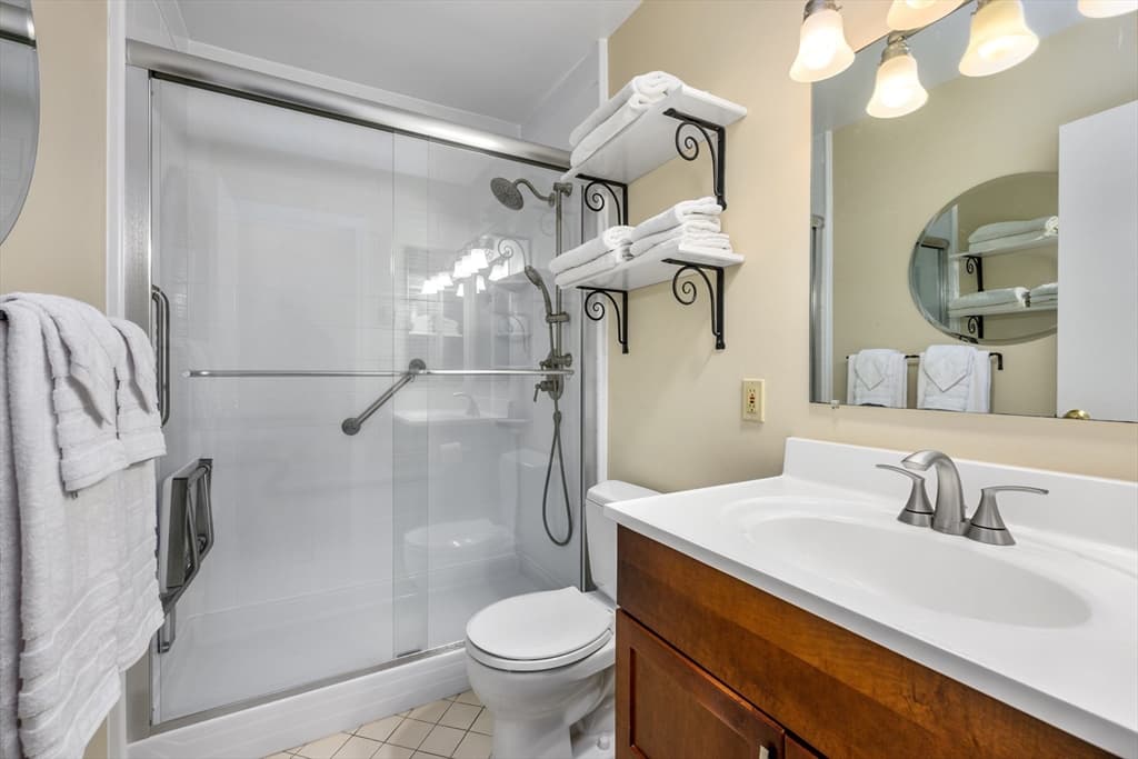 Condominium at 105 Trevor Ln # 69, Brewster MA 02631, Brewster, photo 23 of 38