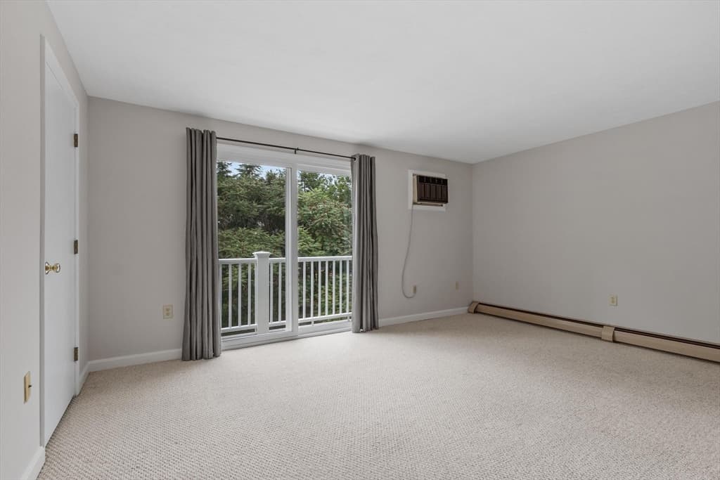 Condominium at 4 Sycamore Dr # 4, Leominster MA 01453, Leominster, photo 18 of 26
