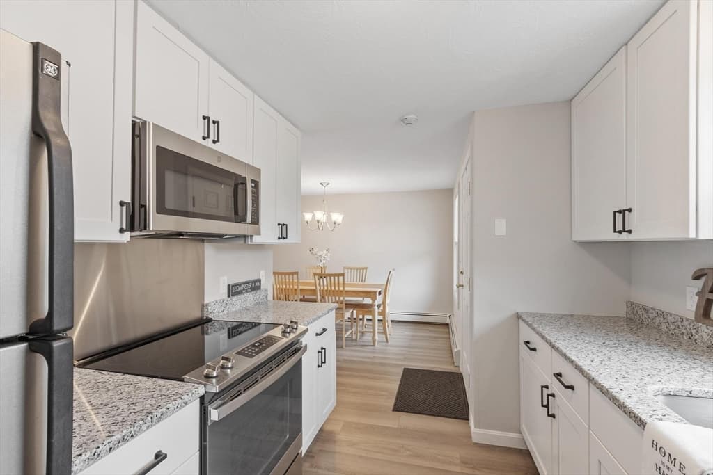 Condominium at 4 Sycamore Dr # 4, Leominster MA 01453, Leominster, photo 4 of 26