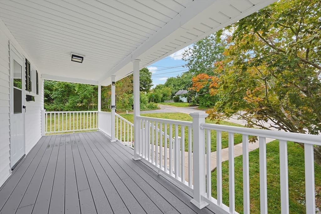 Single Family Residence at 30 Barrett Ave, Worcester MA 01605, Worcester, photo 24 of 34