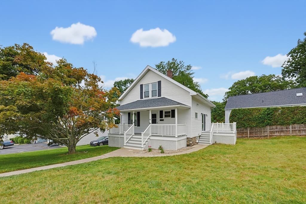 Single Family Residence at 30 Barrett Ave, Worcester MA 01605, Worcester, photo 29 of 34