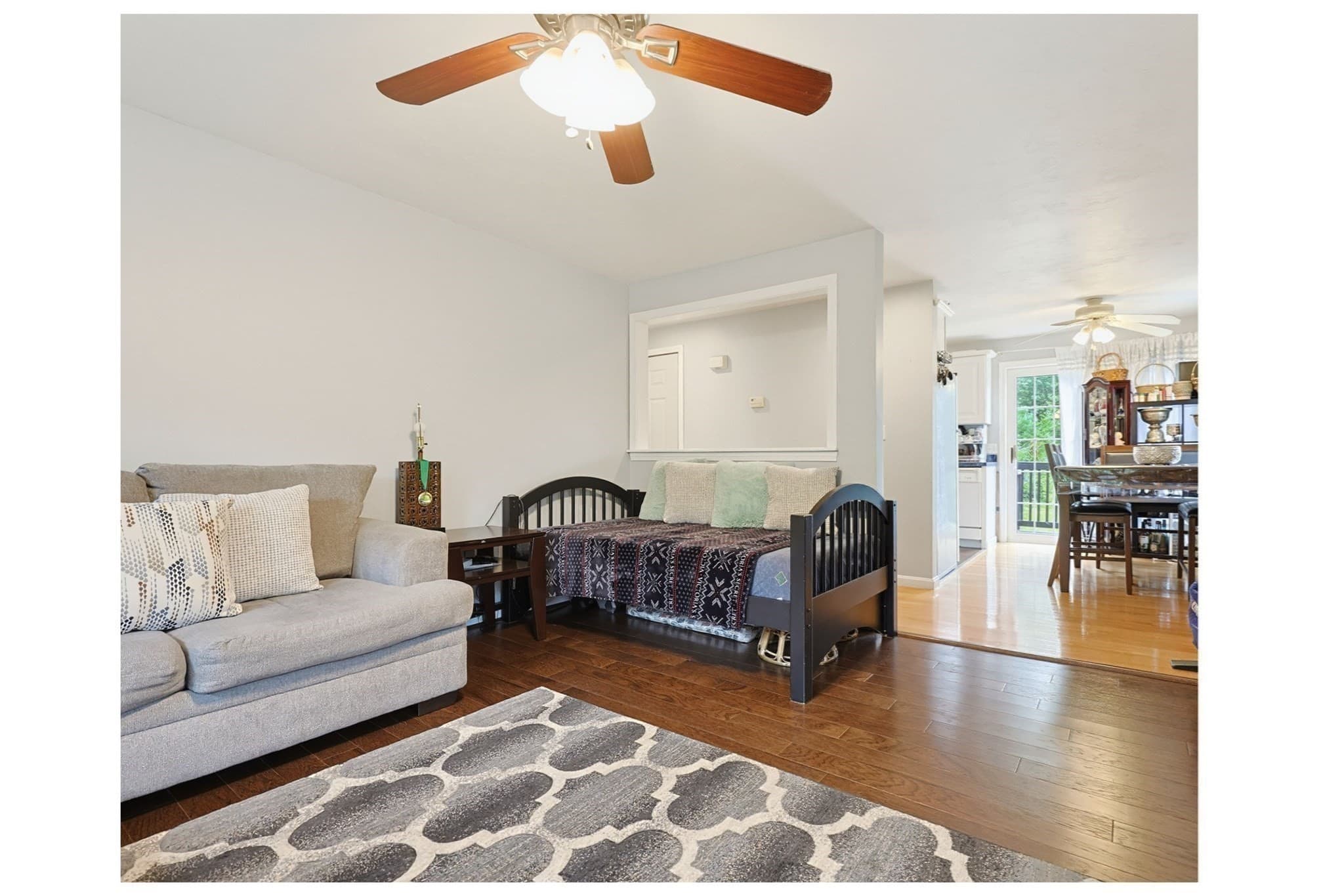 Single Family Residence at 25 Old Elmdale Rd, Uxbridge MA 01569, Uxbridge, photo 29 of 42