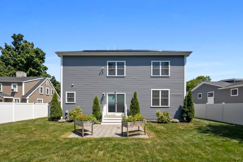 Single Family Residence at 698 Trapelo Road, Waltham MA 02452, Waltham, photo 28 of 32