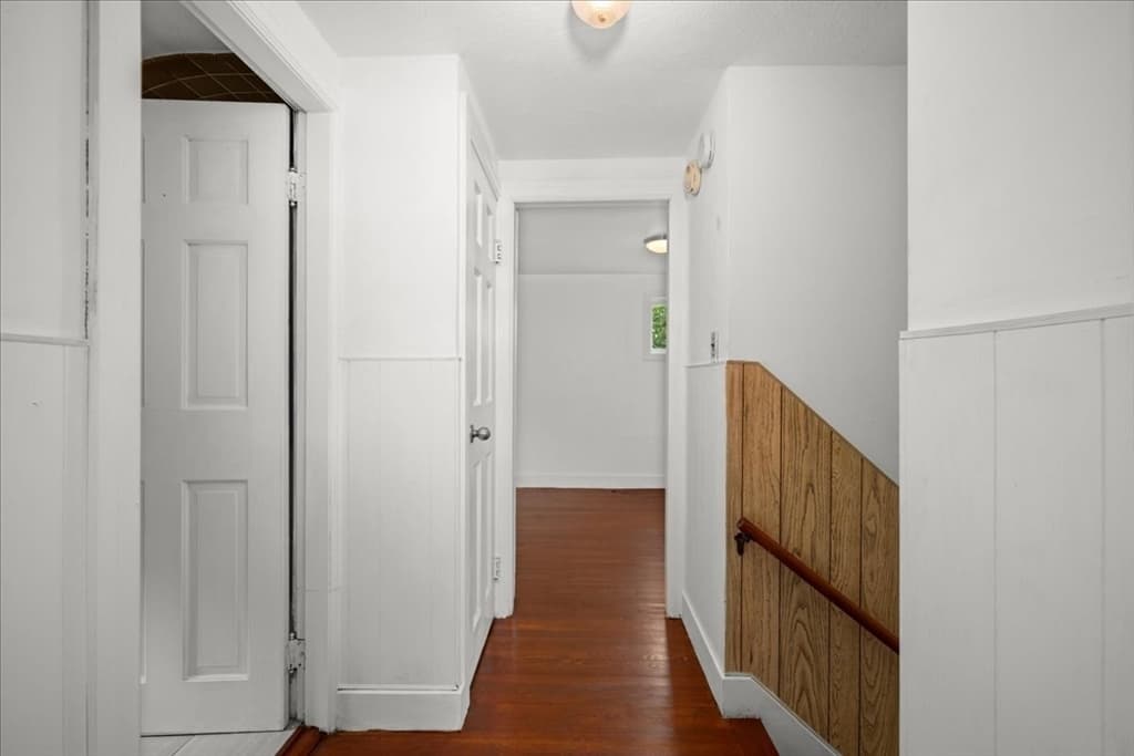 Single Family Residence at 6 Oakwood Ave, Auburn MA 01501, Auburn, photo 23 of 42