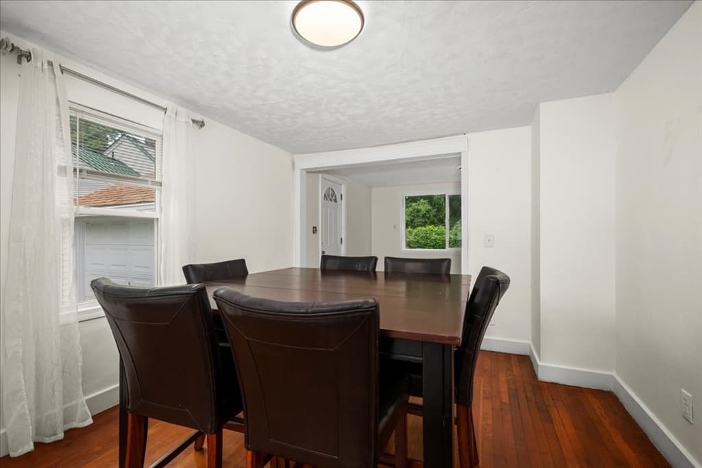 Single Family Residence at 6 Oakwood Ave, Auburn MA 01501, Auburn, photo 15 of 42