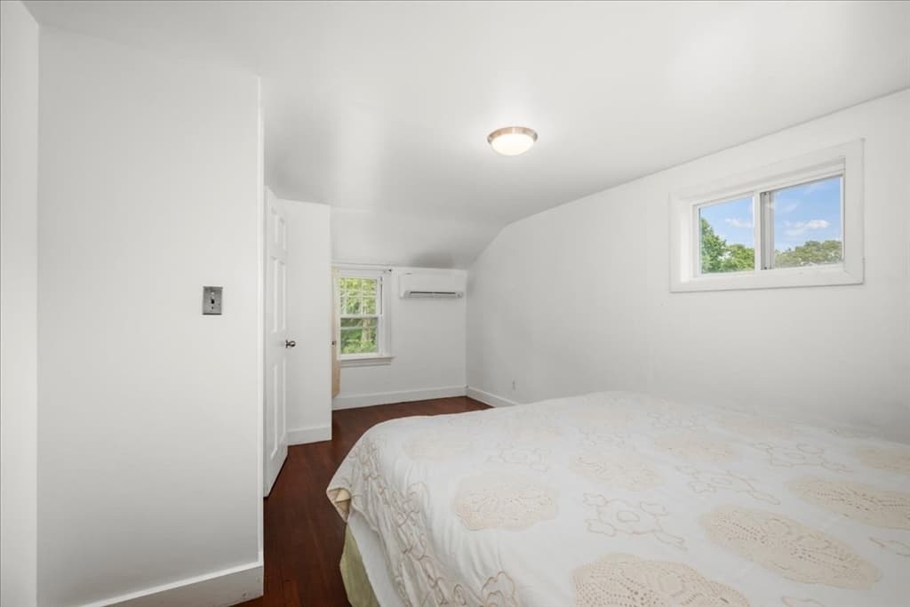 Single Family Residence at 6 Oakwood Ave, Auburn MA 01501, Auburn, photo 25 of 42