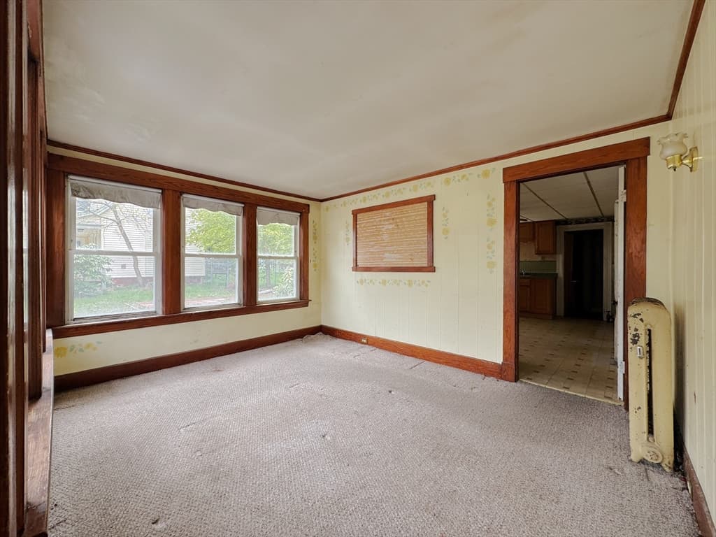 Single Family Residence at 58 Emerald St, Winchendon MA 01475, Winchendon, photo 13 of 32