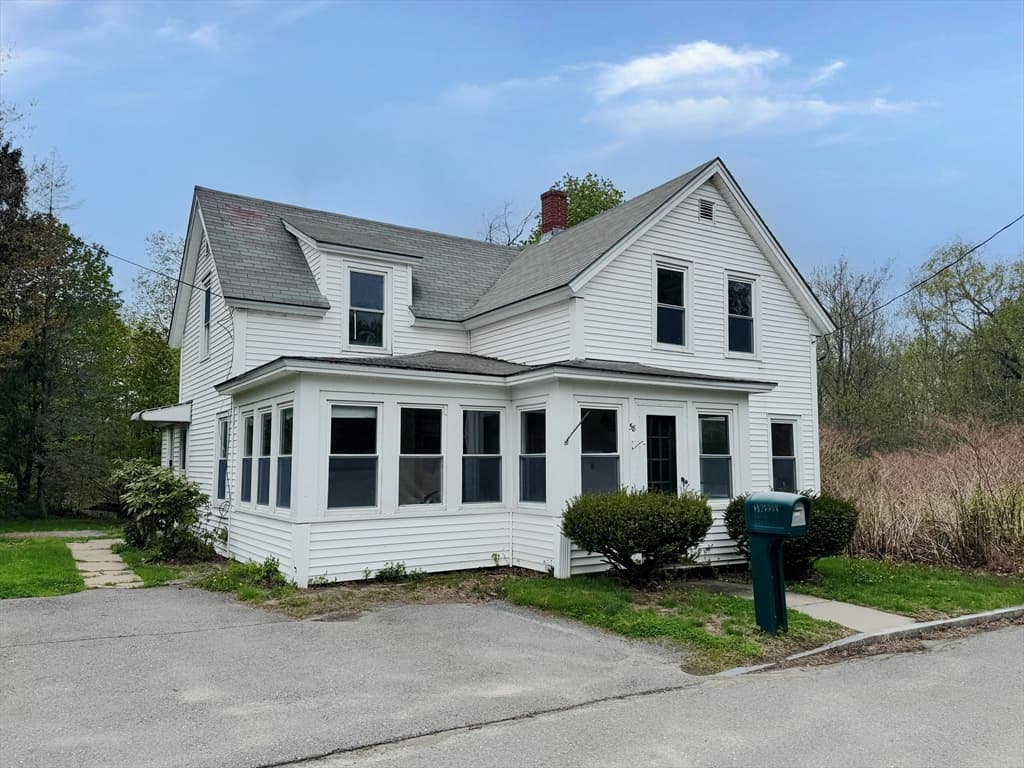 Single Family Residence at 58 Emerald St, Winchendon MA 01475, Winchendon, photo 3 of 32