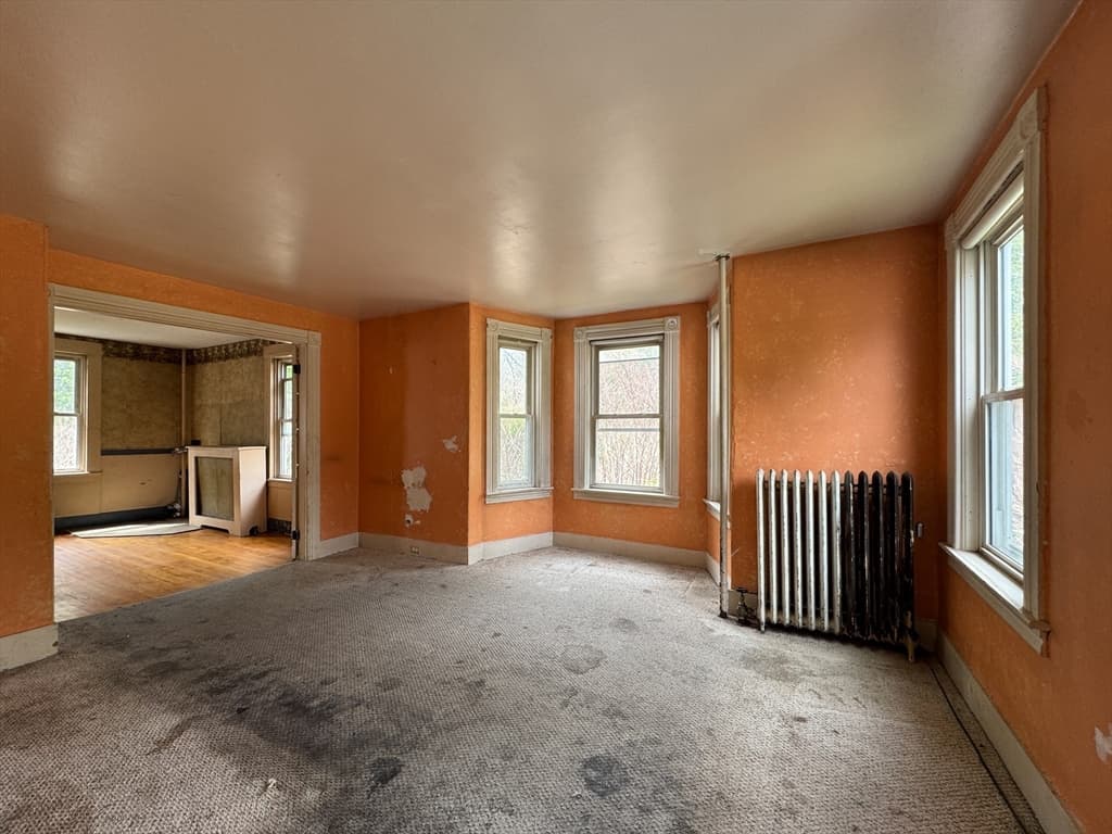 Single Family Residence at 58 Emerald St, Winchendon MA 01475, Winchendon, photo 15 of 32