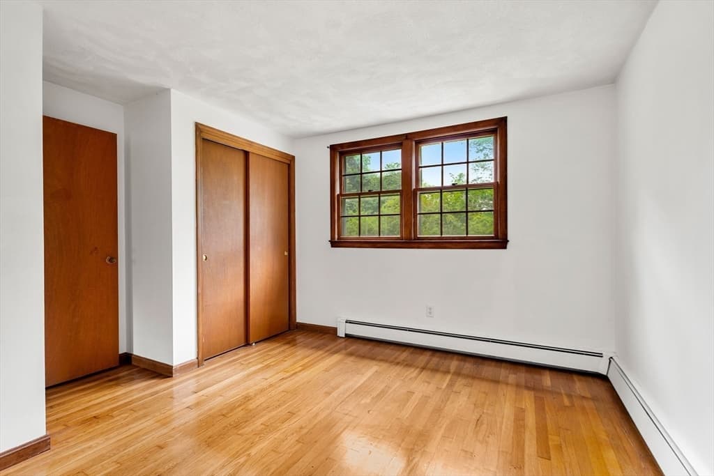 Single Family Residence at 4 Heard Drive, Ipswich MA 01938, Ipswich, photo 25 of 34