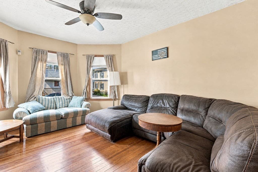 3 Family - 3 Units Up/Down at 320 Davis Street, New Bedford MA 02746, New Bedford, photo 9 of 42