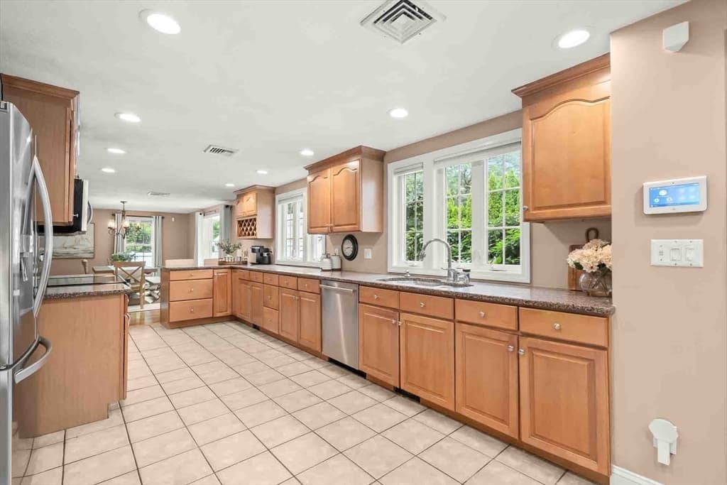Single Family Residence at 34 Edward Ave., Lynnfield MA 01940, Lynnfield, photo 15 of 40