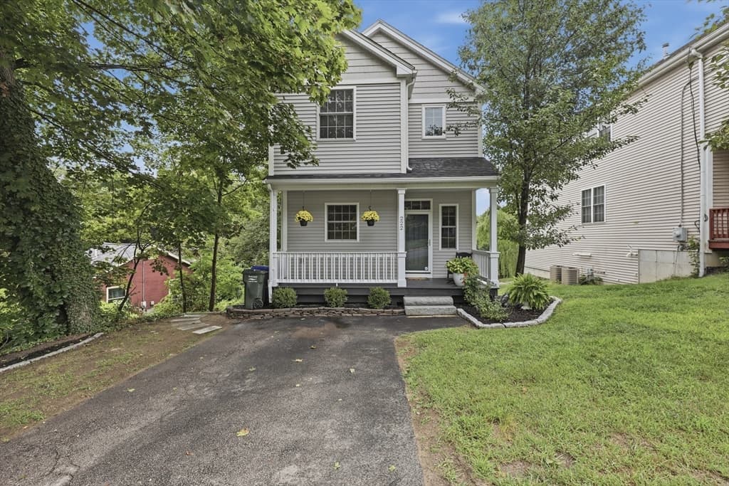 222 Mendon Street, Hopedale MA 01747