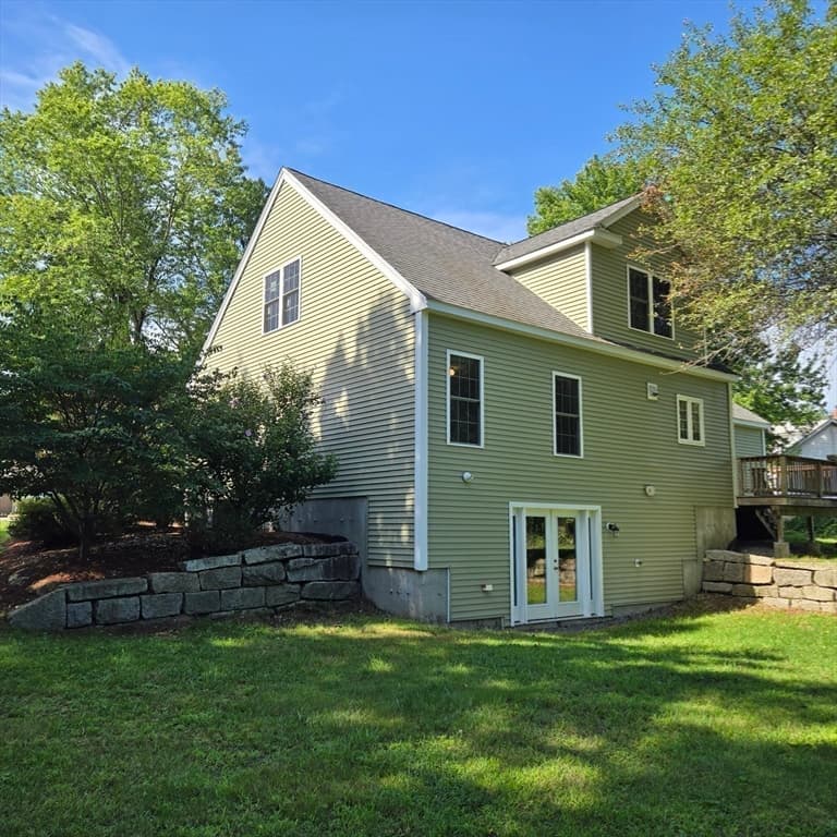 Single Family Residence at 347 Main Street, Townsend MA 01469, Townsend, photo 2 of 34