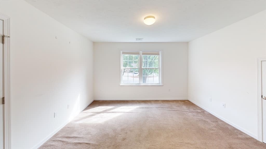 Single Family Residence at 347 Main Street, Townsend MA 01469, Townsend, photo 15 of 34
