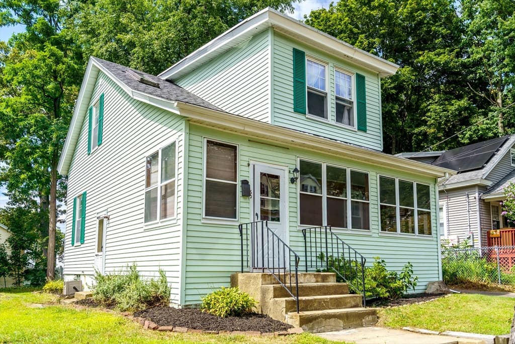 60 Euclid Street, Gardner MA 01440