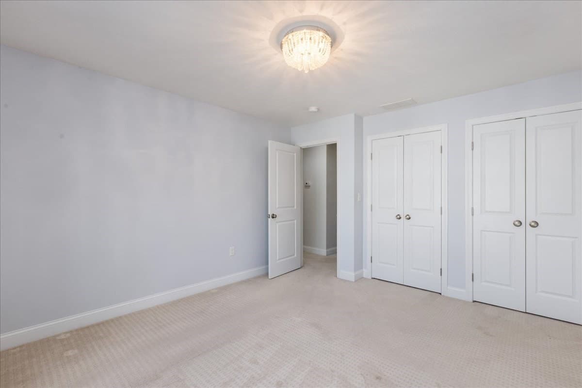Condominium at 52 Compass Pt # 52, North Andover MA 01845, North Andover, photo 22 of 41