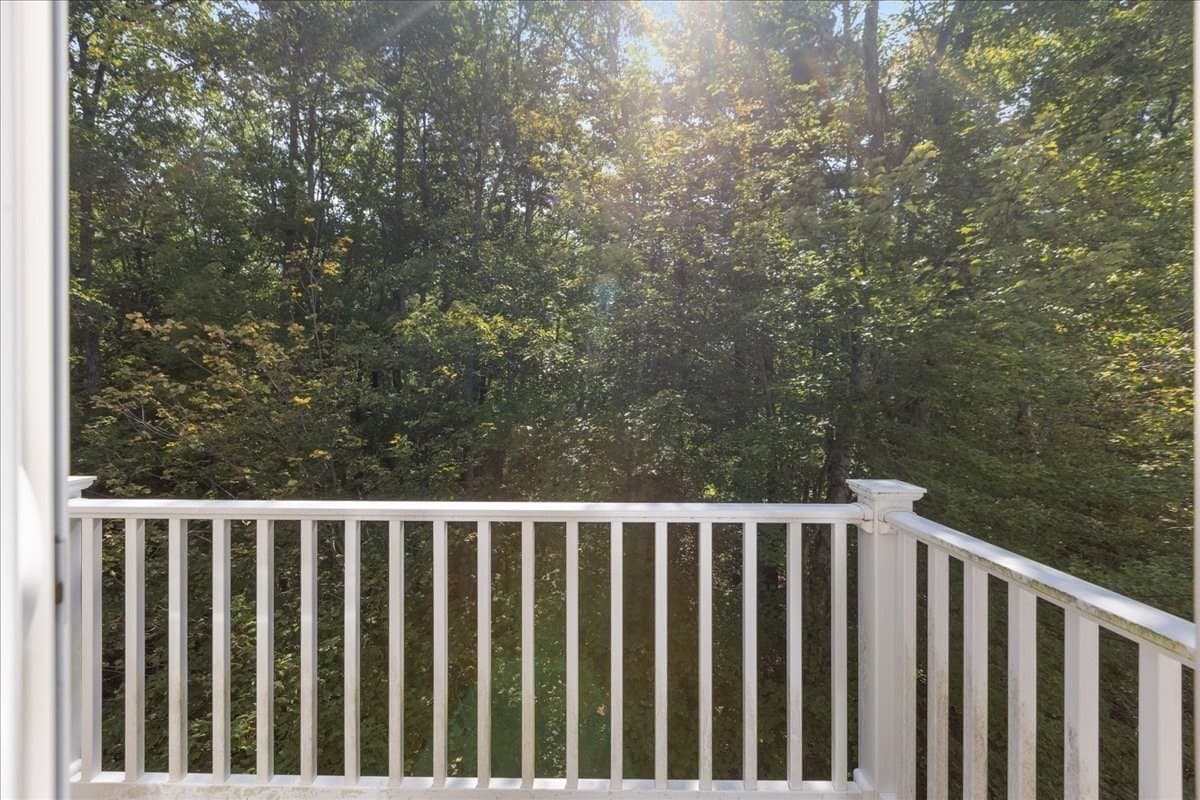Condominium at 52 Compass Pt # 52, North Andover MA 01845, North Andover, photo 34 of 41